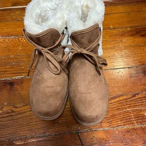 Cozy Brown Suede Women's Boots